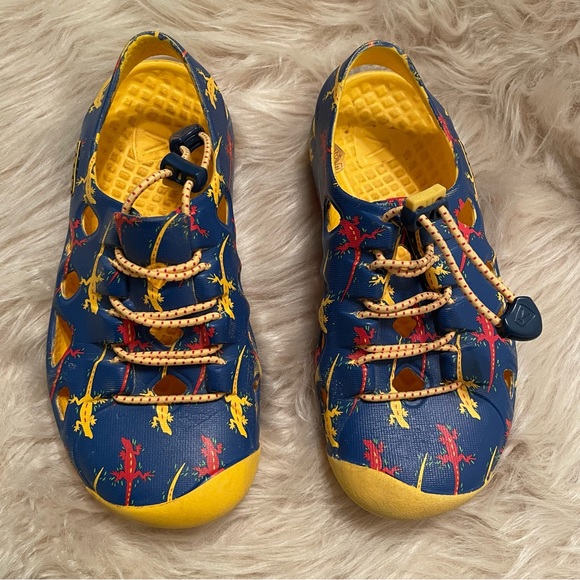 Boy's Keen Sandals - Picture 1 of 4